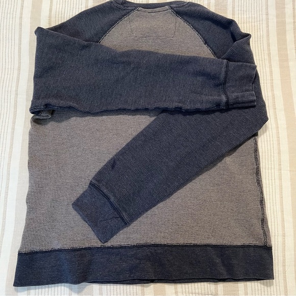 pd&c men’s winter sweater - Picture 5 of 6